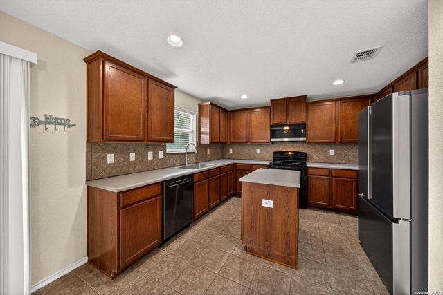 7219 Aldebaran Sun, San Antonio, TX 78252