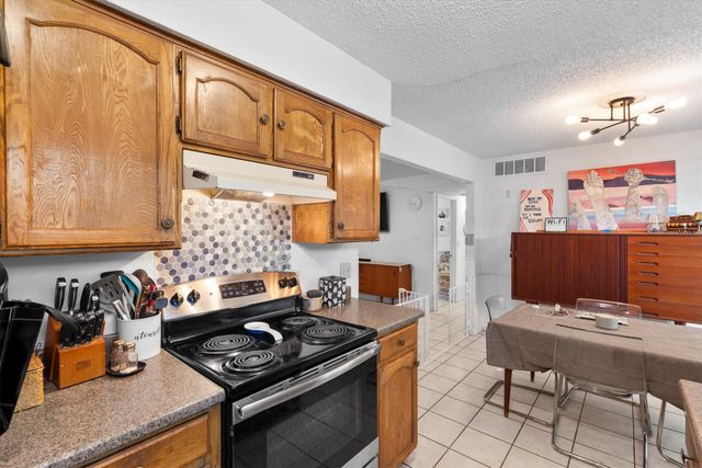 3721 French Wood Drive, Arlington, TX 76016