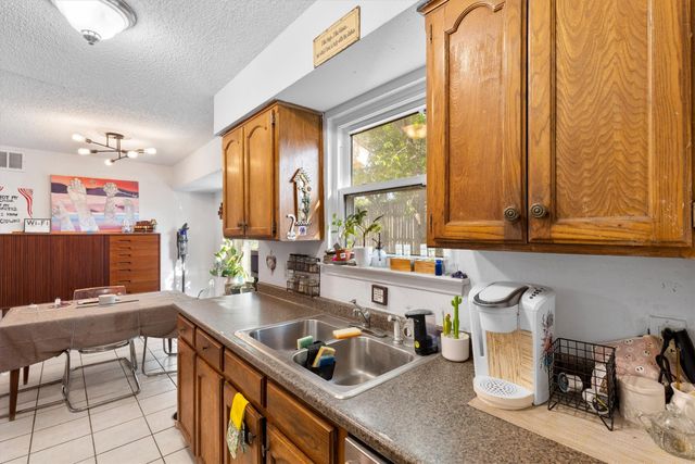 3721 French Wood Drive, Arlington, TX 76016