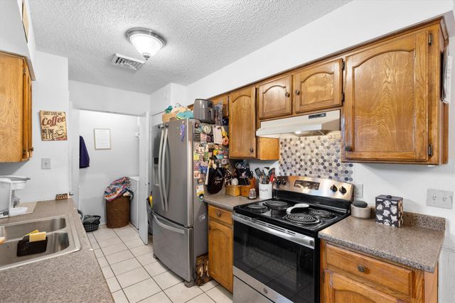 3721 French Wood Drive, Arlington, TX 76016