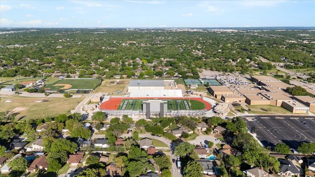 3721 French Wood Drive, Arlington, TX 76016