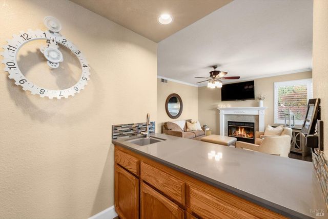 736 Dellwood Ct, Vacaville, CA 95688