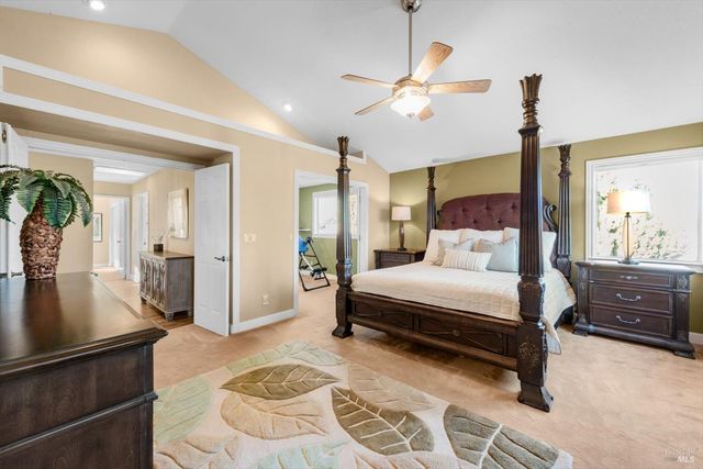 736 Dellwood Ct, Vacaville, CA 95688