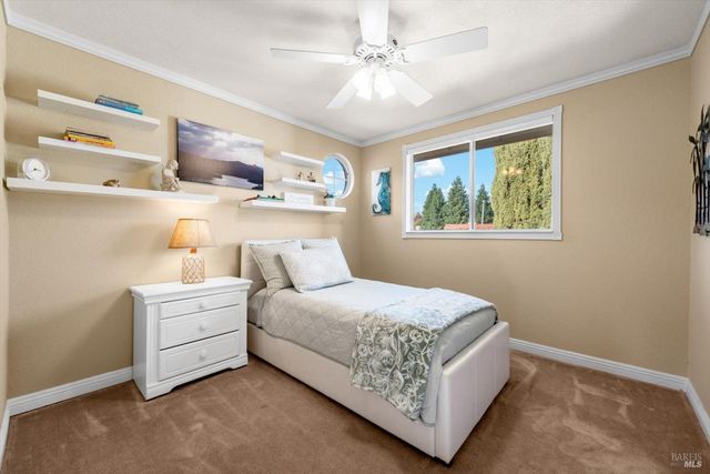 736 Dellwood Ct, Vacaville, CA 95688