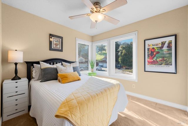 736 Dellwood Ct, Vacaville, CA 95688