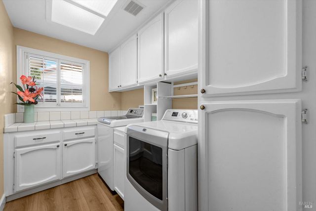 736 Dellwood Ct, Vacaville, CA 95688