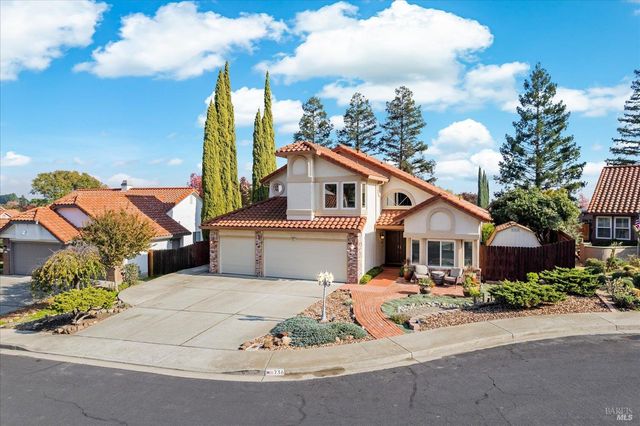 736 Dellwood Ct, Vacaville, CA 95688