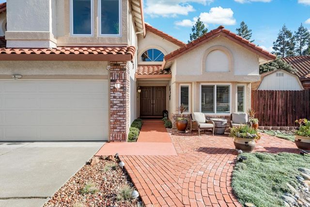 736 Dellwood Ct, Vacaville, CA 95688