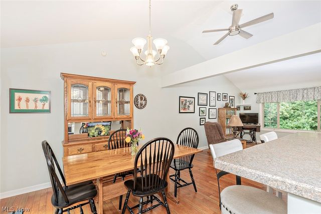 10955 Auburn Road, Chardon, OH 44024