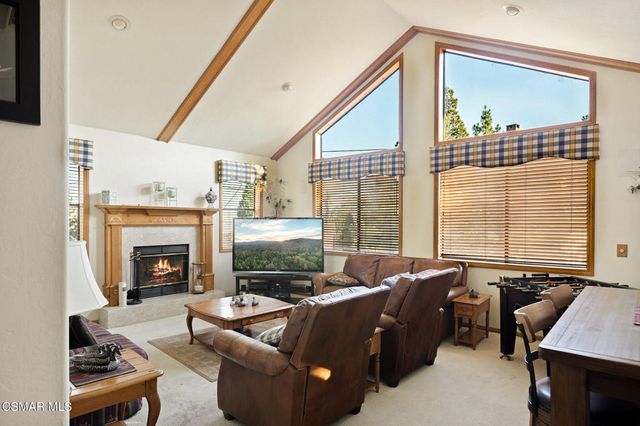 27454 Matterhorn Drive, Lake Arrowhead, CA 92352