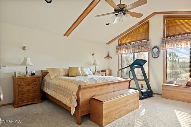 27454 Matterhorn Drive, Lake Arrowhead, CA 92352