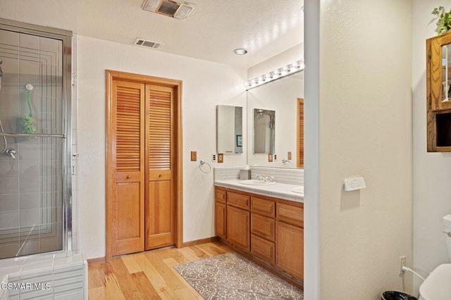 27454 Matterhorn Drive, Lake Arrowhead, CA 92352