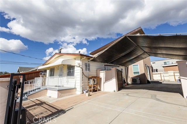 4284 Dwight, San Diego, CA 92105