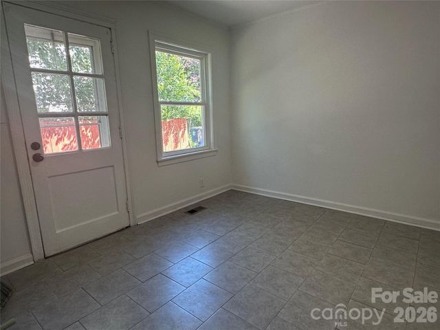 1005 William Drive, Winston Salem, NC 27127