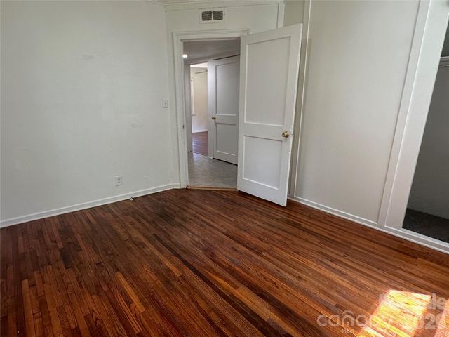 1005 William Drive, Winston Salem, NC 27127