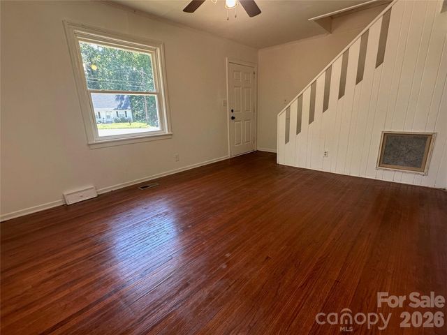 1005 William Drive, Winston Salem, NC 27127