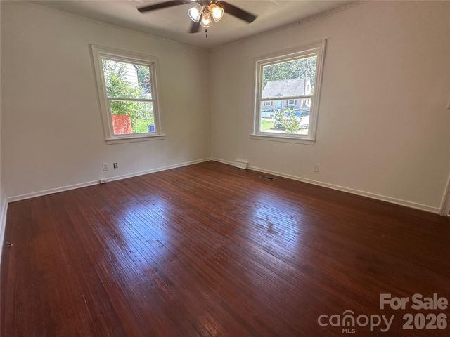 1005 William Drive, Winston Salem, NC 27127