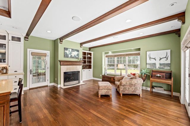 N74W16173 Stonewood DRIVE, Menomonee Falls, WI 53051