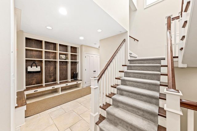 N74W16173 Stonewood DRIVE, Menomonee Falls, WI 53051