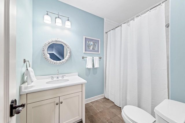 N74W16173 Stonewood DRIVE, Menomonee Falls, WI 53051