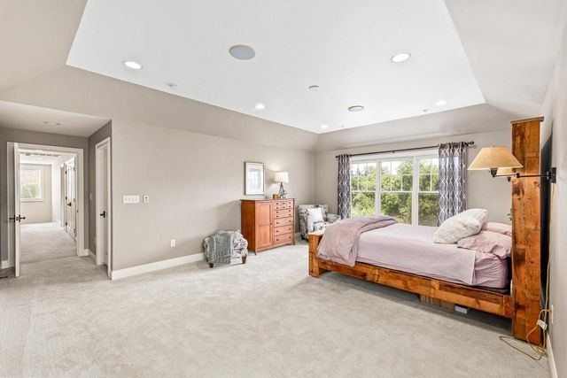 N74W16173 Stonewood DRIVE, Menomonee Falls, WI 53051