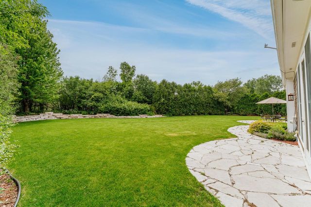 N74W16173 Stonewood DRIVE, Menomonee Falls, WI 53051