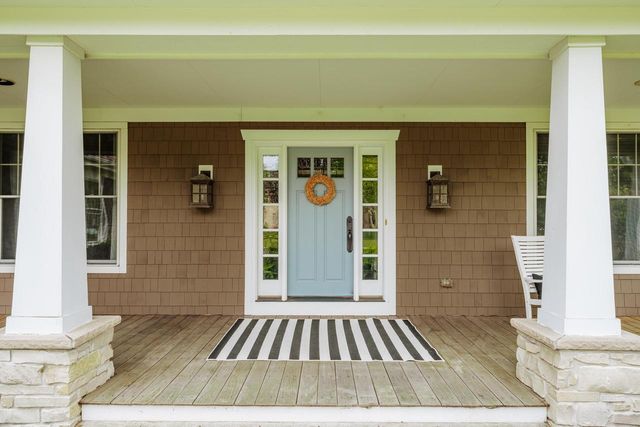N74W16173 Stonewood DRIVE, Menomonee Falls, WI 53051