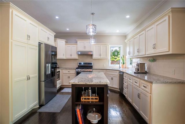 14538 S Mullen Street, Olathe, KS 66062