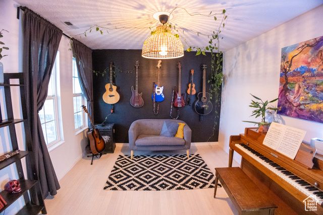 669 S 1250 W, Lehi, UT 84043