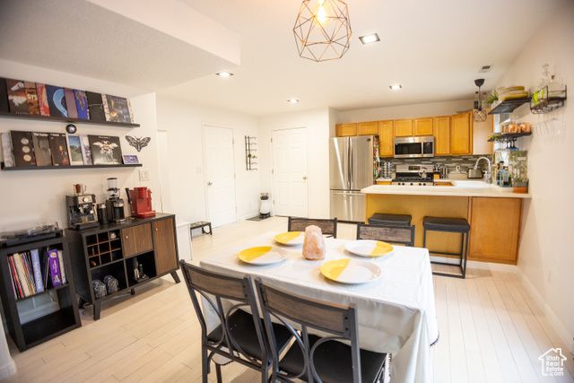 669 S 1250 W, Lehi, UT 84043