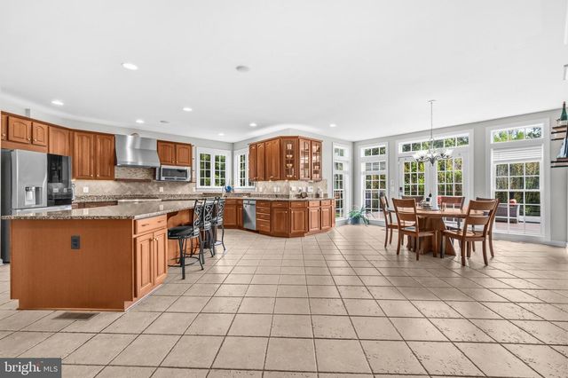 3508 FINISH LINE DR, Gainesville, VA 20155