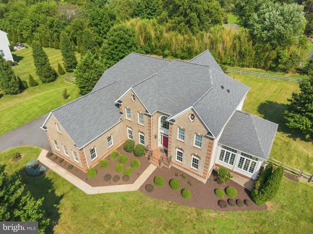 3508 FINISH LINE DR, Gainesville, VA 20155
