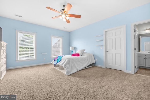 3508 FINISH LINE DR, Gainesville, VA 20155