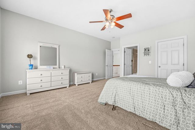 3508 FINISH LINE DR, Gainesville, VA 20155