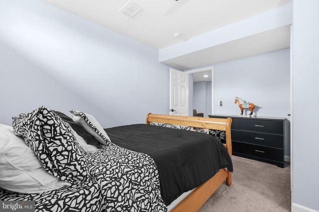 3508 FINISH LINE DR, Gainesville, VA 20155
