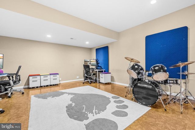 3508 FINISH LINE DR, Gainesville, VA 20155