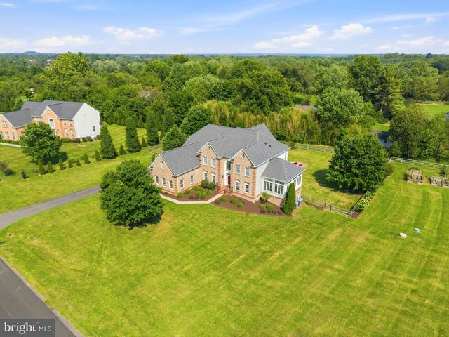 3508 FINISH LINE DR, Gainesville, VA 20155