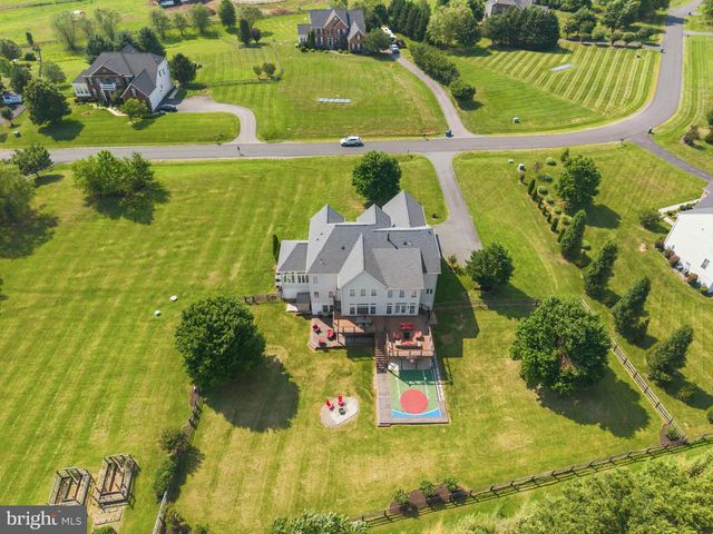 3508 FINISH LINE DR, Gainesville, VA 20155