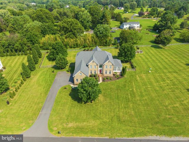 3508 FINISH LINE DR, Gainesville, VA 20155