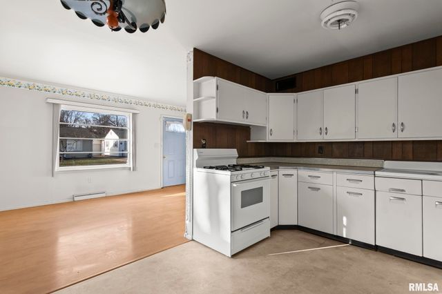 3416 S LINCOLN Avenue, Springfield, IL 62704