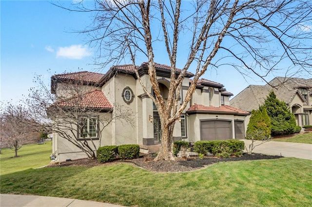 20606 W 88th Terrace, Lenexa, KS 66220