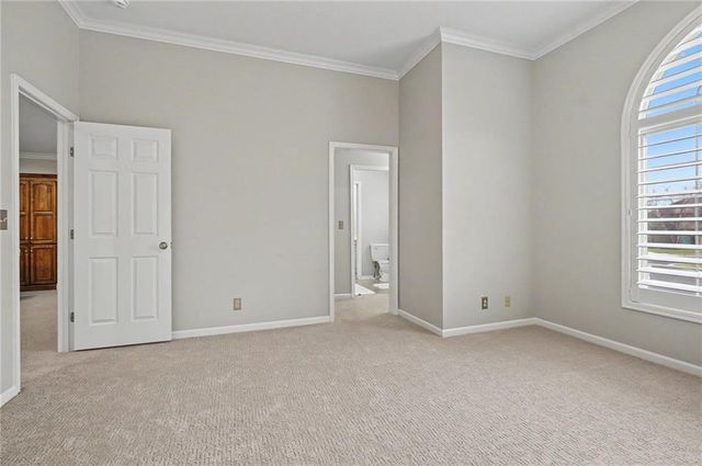 20606 W 88th Terrace, Lenexa, KS 66220