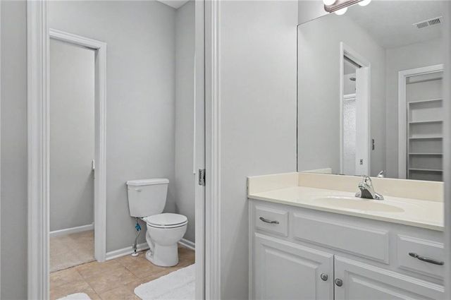 20606 W 88th Terrace, Lenexa, KS 66220