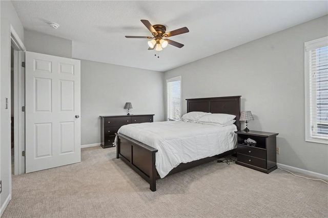 20606 W 88th Terrace, Lenexa, KS 66220