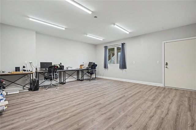 20606 W 88th Terrace, Lenexa, KS 66220