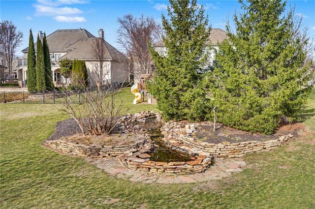 20606 W 88th Terrace, Lenexa, KS 66220