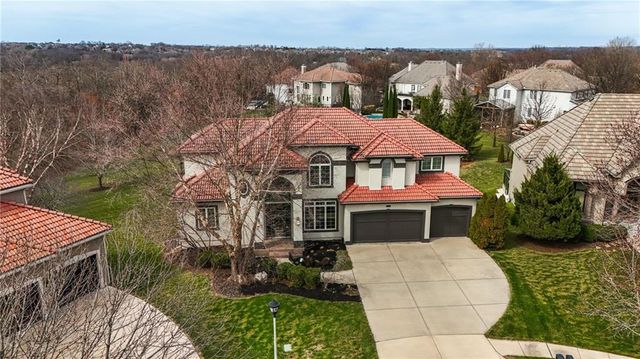 20606 W 88th Terrace, Lenexa, KS 66220