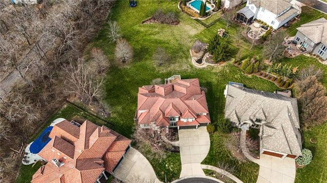 20606 W 88th Terrace, Lenexa, KS 66220