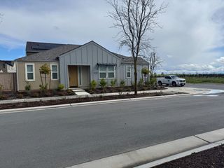 4035 Braden, Madera, CA 93636