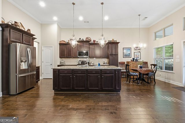 2668 Limestone Creek Drive, Gainesville, GA 30501